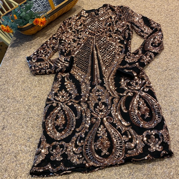 Quiz Sequin Mini Dress Euro 34 GB6 Possibly US XS/4? - Picture 4 of 17